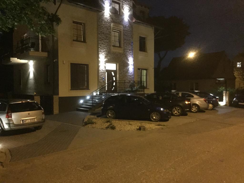 شقق بوك بوك مارونجوفو المظهر الخارجي الصورة